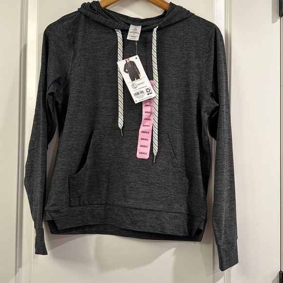 Members Mark Favorite Soft Women Hoodie with front pocket size S NWT - Picture 1 of 5